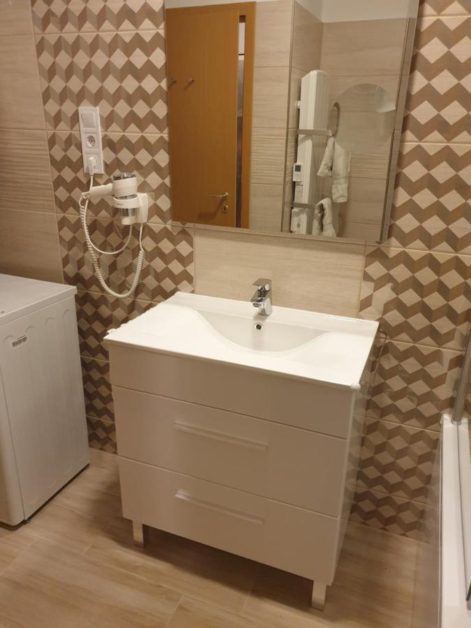Martika Apartment Шиофок Экстерьер фото