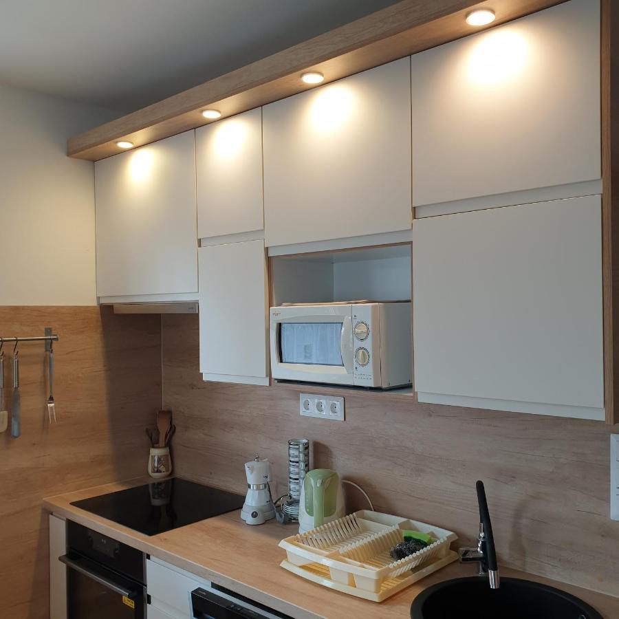 Martika Apartment Шиофок Экстерьер фото