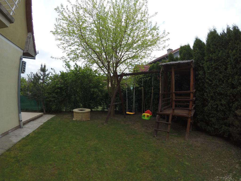 Martika Apartment Шиофок Экстерьер фото