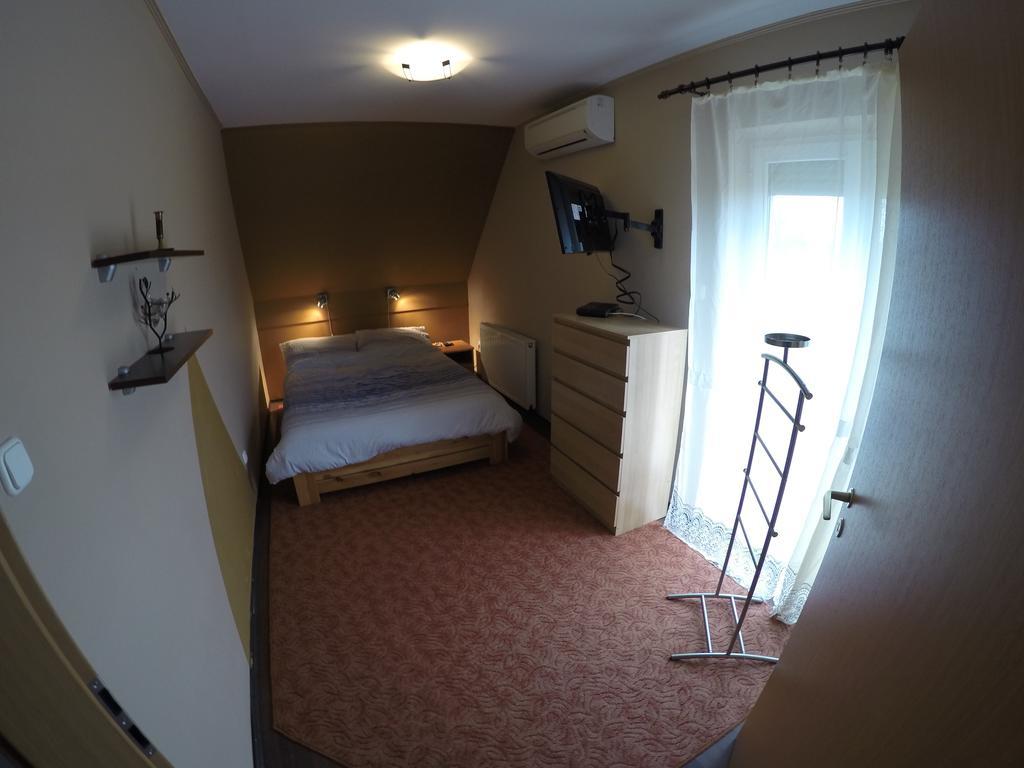 Martika Apartment Шиофок Экстерьер фото